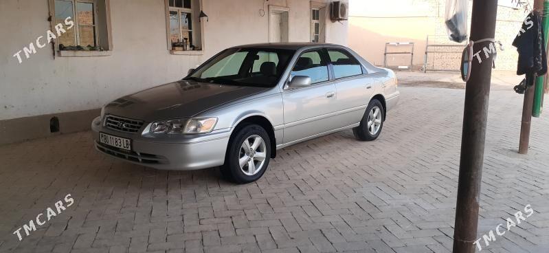 Toyota Camry 2000 - 152 000 TMT - Halaç - img 6