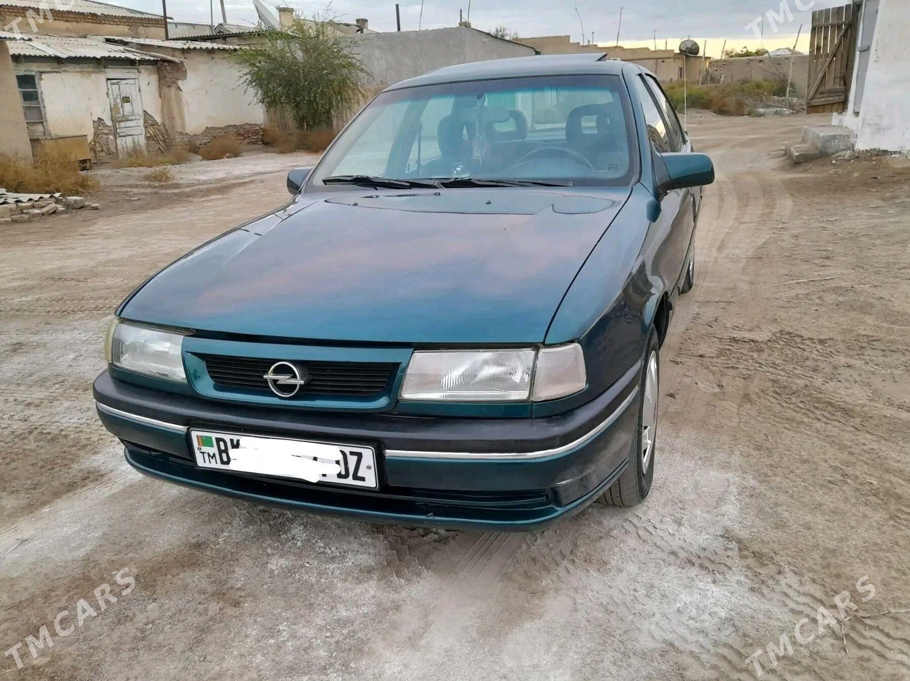 Opel Vectra 1995 - 40 000 TMT - Губадаг - img 1