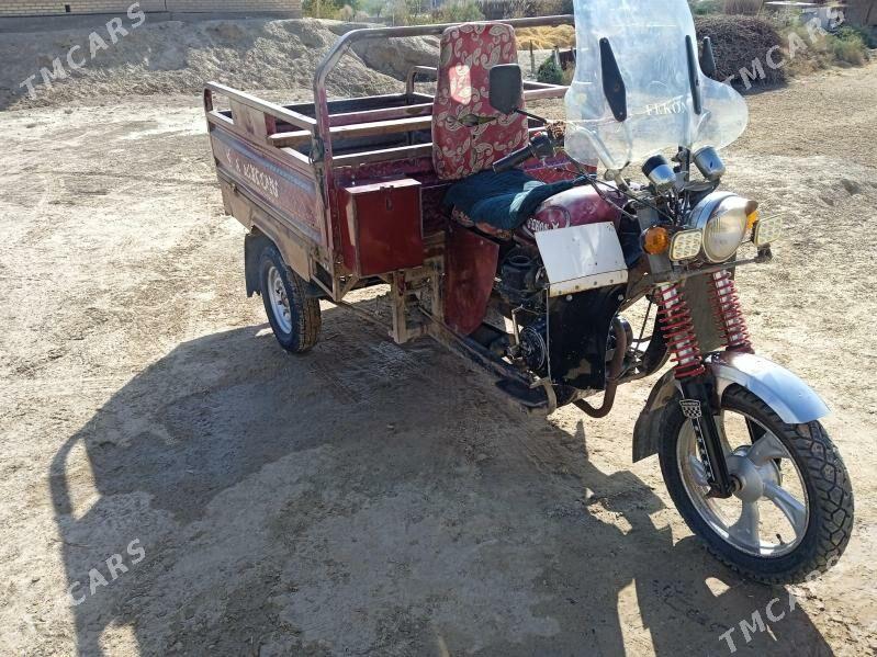 Fekon FK150-8G 2015 - 15 000 TMT - Сакарчага - img 2