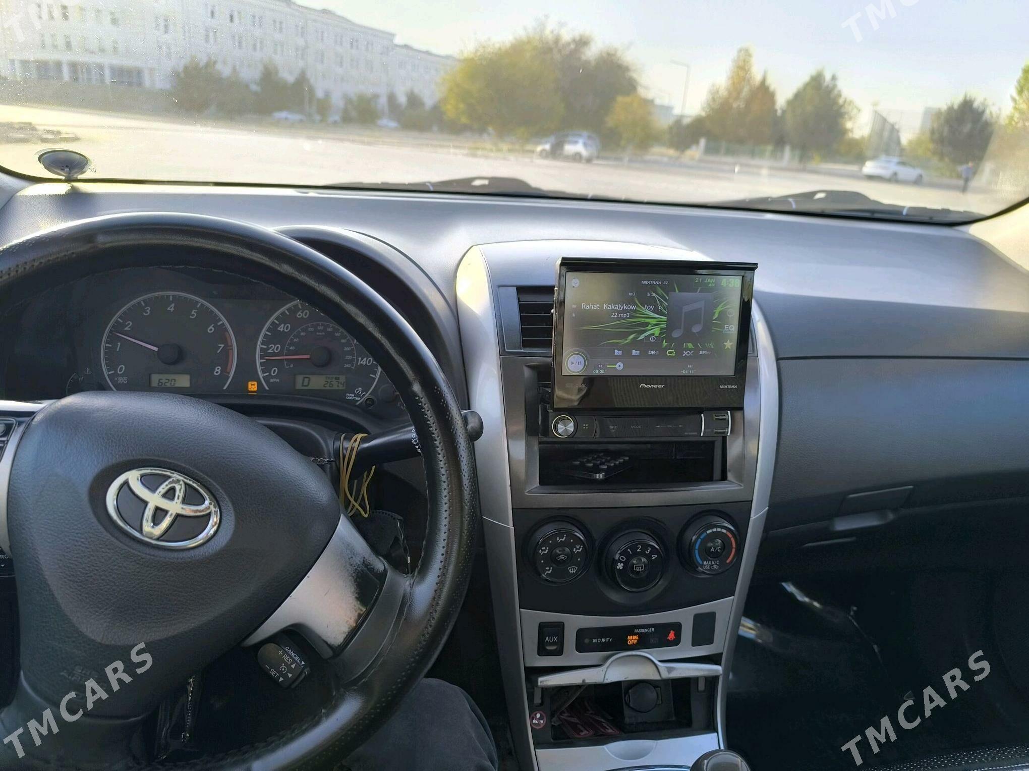 Toyota Corolla 2010 - 170 000 TMT - Гёкдепе - img 2