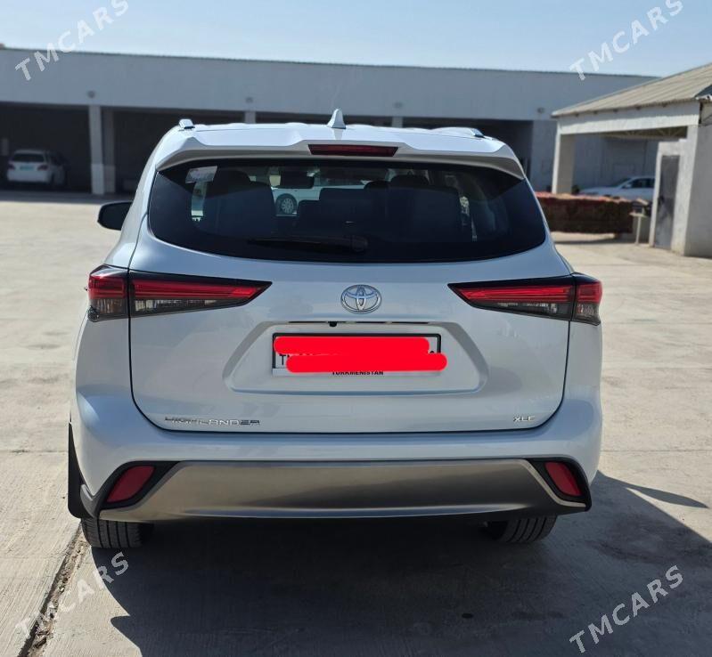 Toyota Highlander 2021 - 540 000 TMT - Aşgabat - img 4