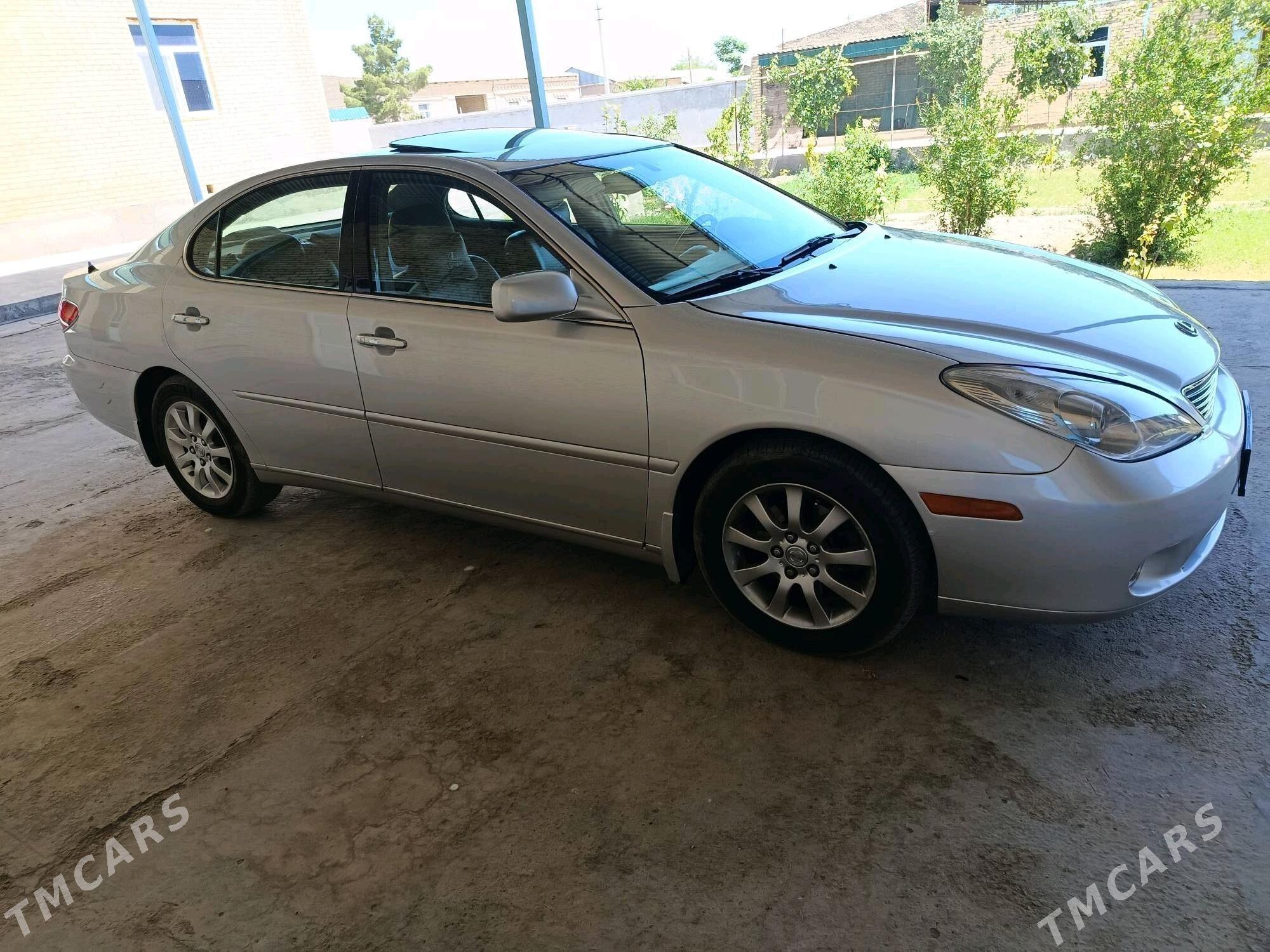 Lexus ES 330 2004 - 200 000 TMT - Дянев - img 2