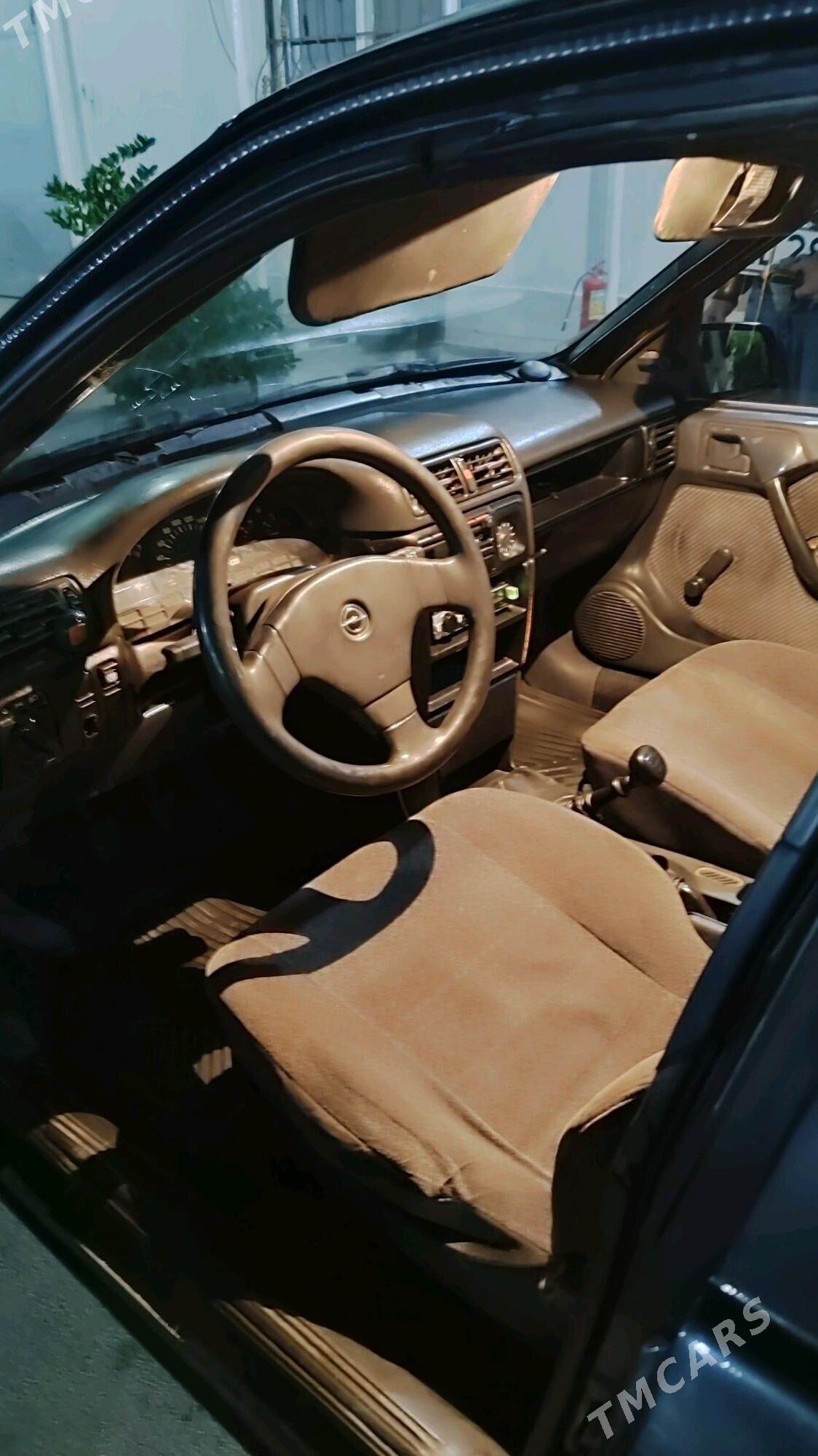 Opel Vectra 1991 - 20 000 TMT - Мары - img 2