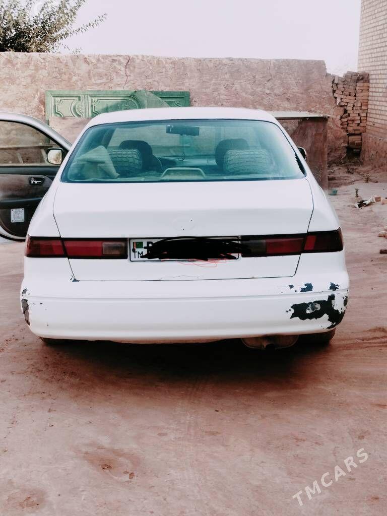 Toyota Camry 1997 - 100 000 TMT - Hojambaz - img 2
