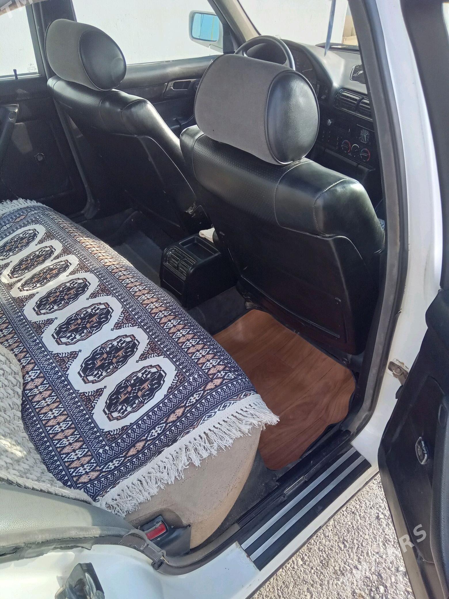 BMW 525 1992 - 36 000 TMT - Kaka - img 10