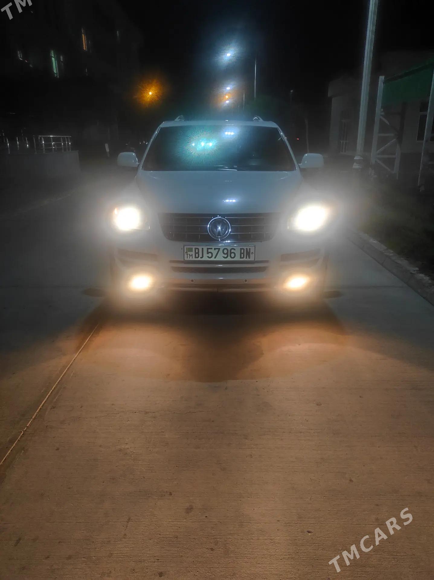 Volkswagen Touareg 2006 - 200 000 TMT - Türkmenbaşy - img 1