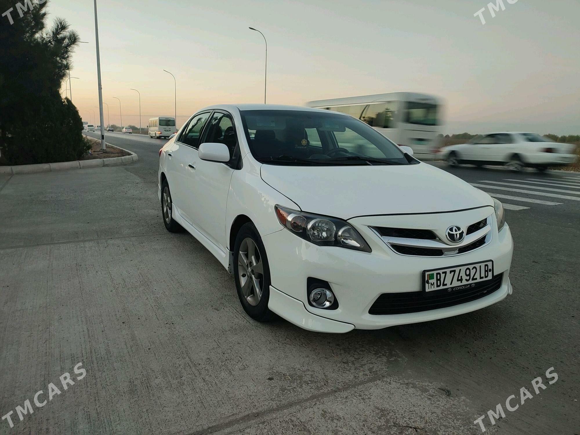 Toyota Corolla 2011 - 180 000 TMT - Туркменабат - img 1