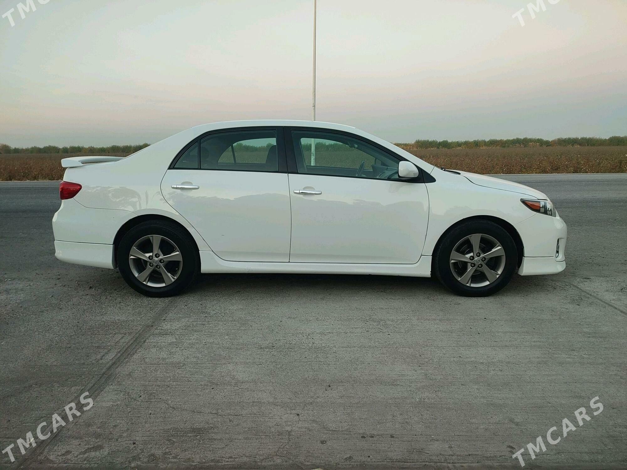 Toyota Corolla 2011 - 180 000 TMT - Туркменабат - img 3