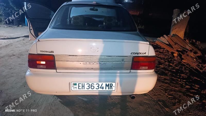 Toyota Corolla 1994 - 70 000 TMT - Туркменгала - img 4