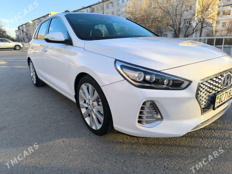 Hyundai Elantra GT 2017 - 245 000 TMT - Aşgabat - img 2