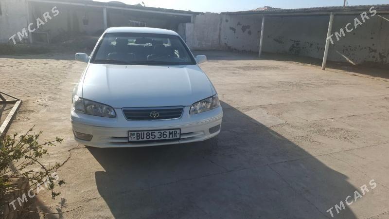 Toyota Camry 2001 - 170 000 TMT - Baýramaly - img 1