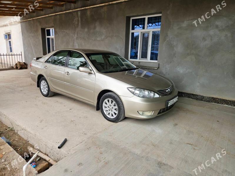 Toyota Camry 2004 - 180 000 TMT - Köneürgenç - img 4