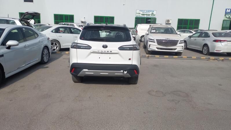 Toyota Corolla Cross 2024 - 300 000 TMT - Бузмеин - img 3