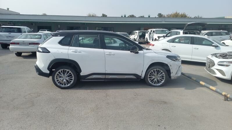 Toyota Corolla Cross 2024 - 300 000 TMT - Бузмеин - img 4