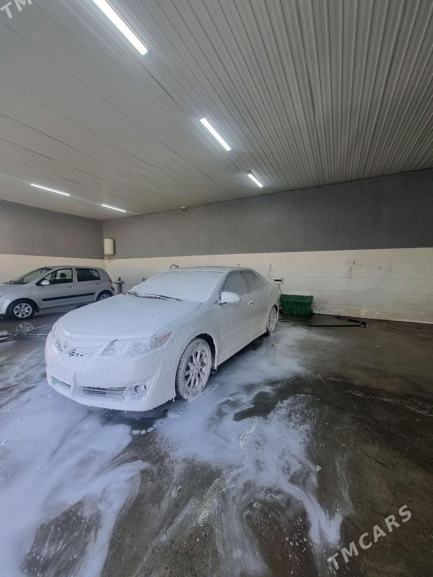 Toyota Camry 2015 - 270 000 TMT - Бузмеин ГРЭС - img 4