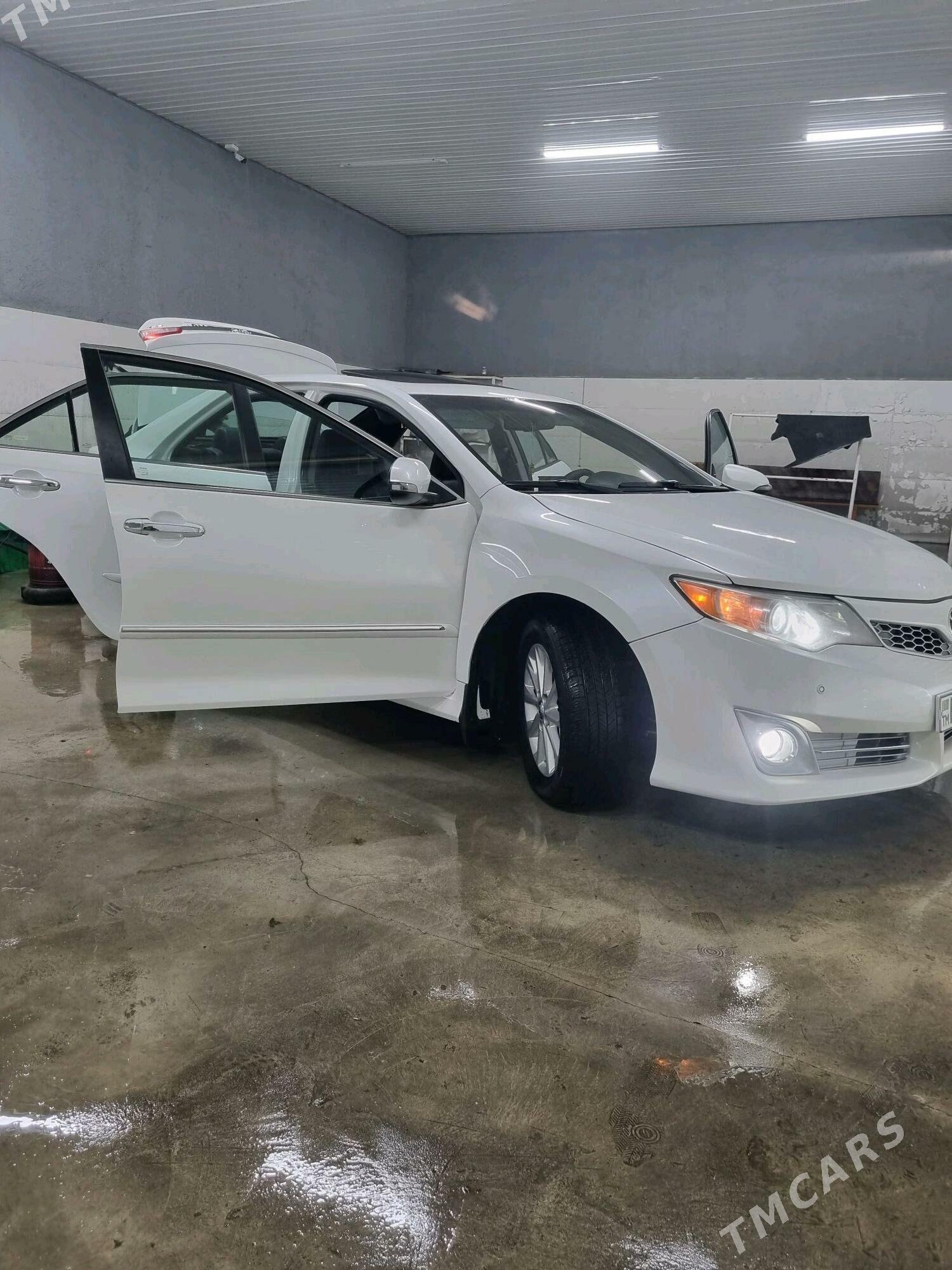 Toyota Camry 2015 - 270 000 TMT - Бузмеин ГРЭС - img 2