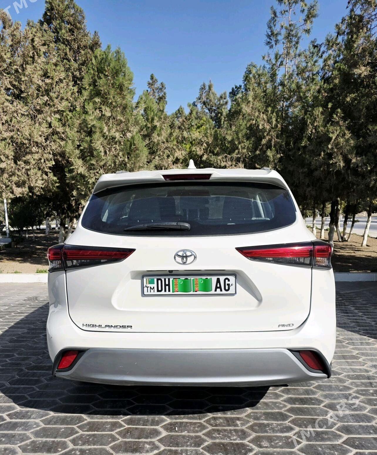 Toyota Highlander 2021 - 440 000 TMT - Aşgabat - img 2