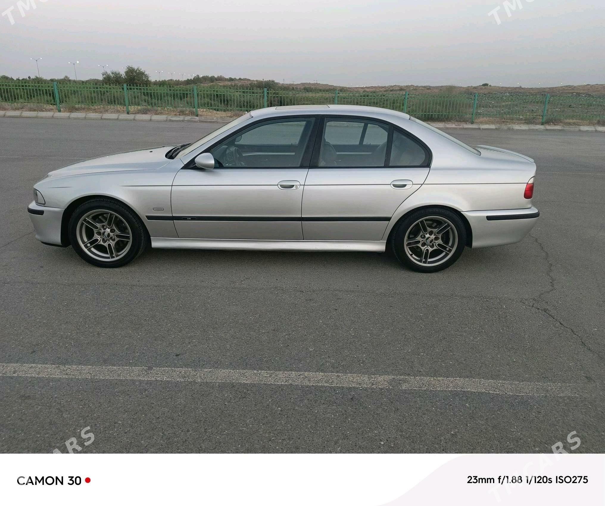 BMW E39 2001 - 150 000 TMT - Parahat 4 - img 5