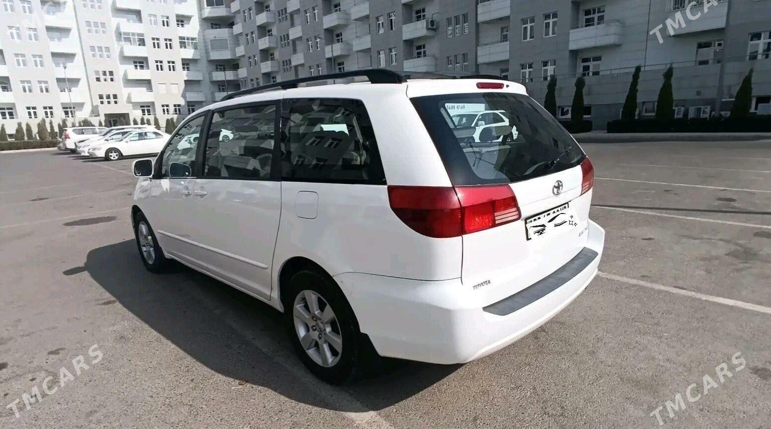 Toyota Sienna 2005 - 210 000 TMT - Мары - img 5