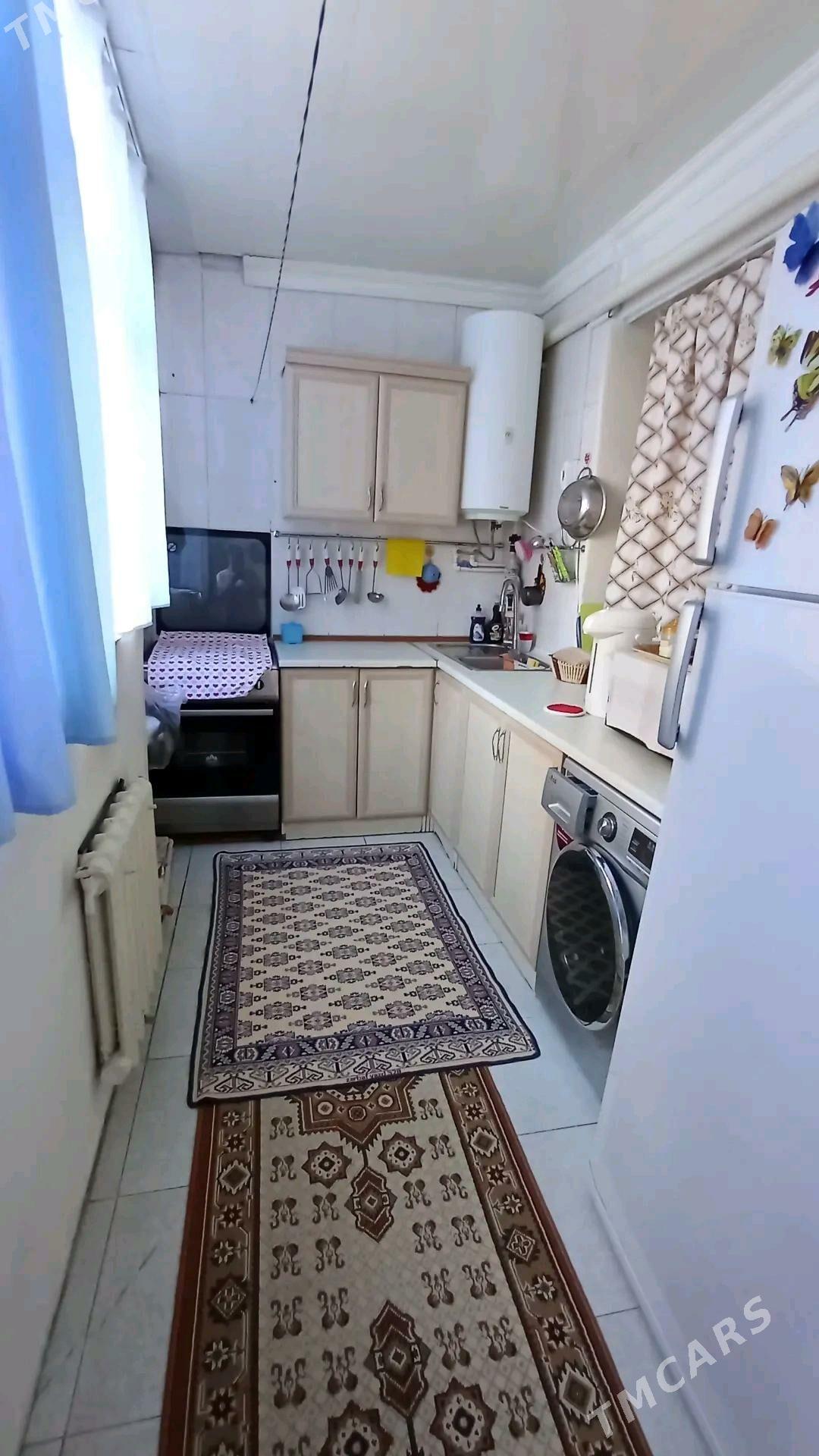 Продаётся кв в 4мкр - Aşgabat - img 5