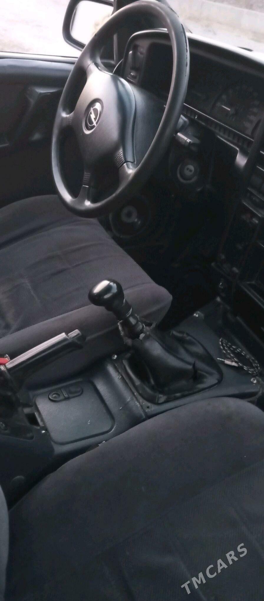 Opel Omega 1993 - 20 000 TMT - Türkmenabat - img 2