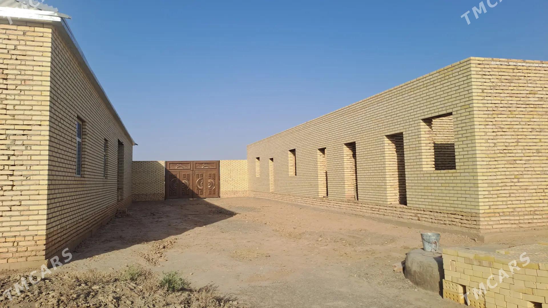 satlyk jay Sarahs etrap. - Серахс - img 1