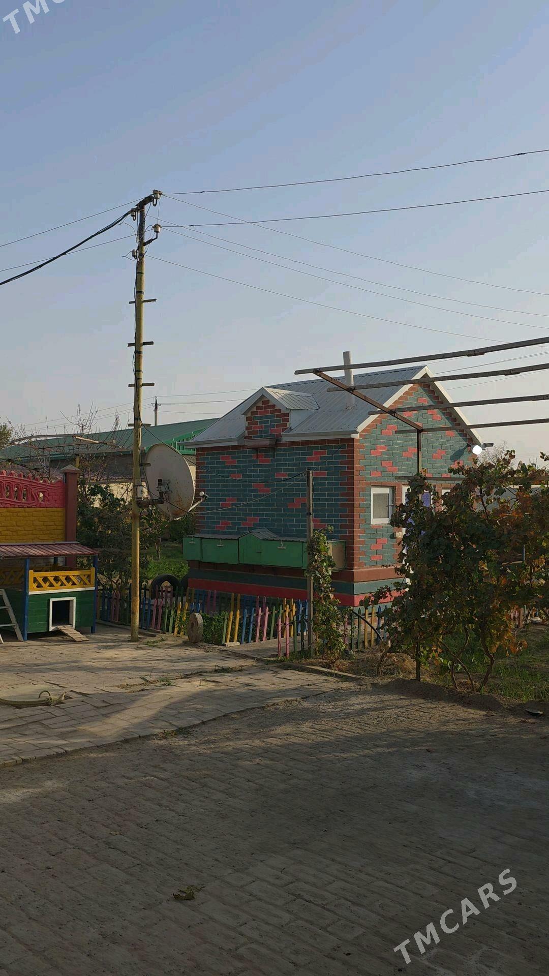 Satlyk Daça . Aşkabat yolda - Мары - img 1