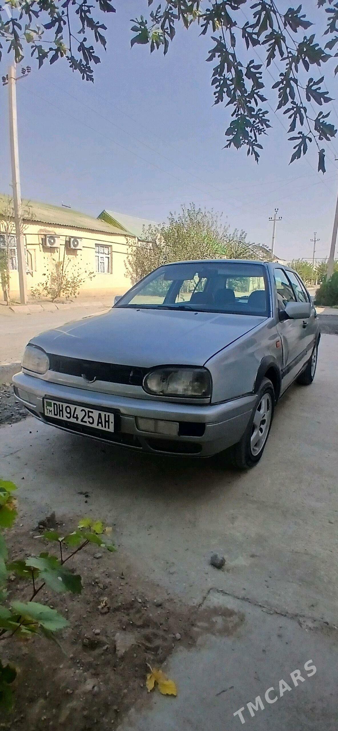 Volkswagen Golf 1994 - 22 000 TMT - Çoganly - img 1