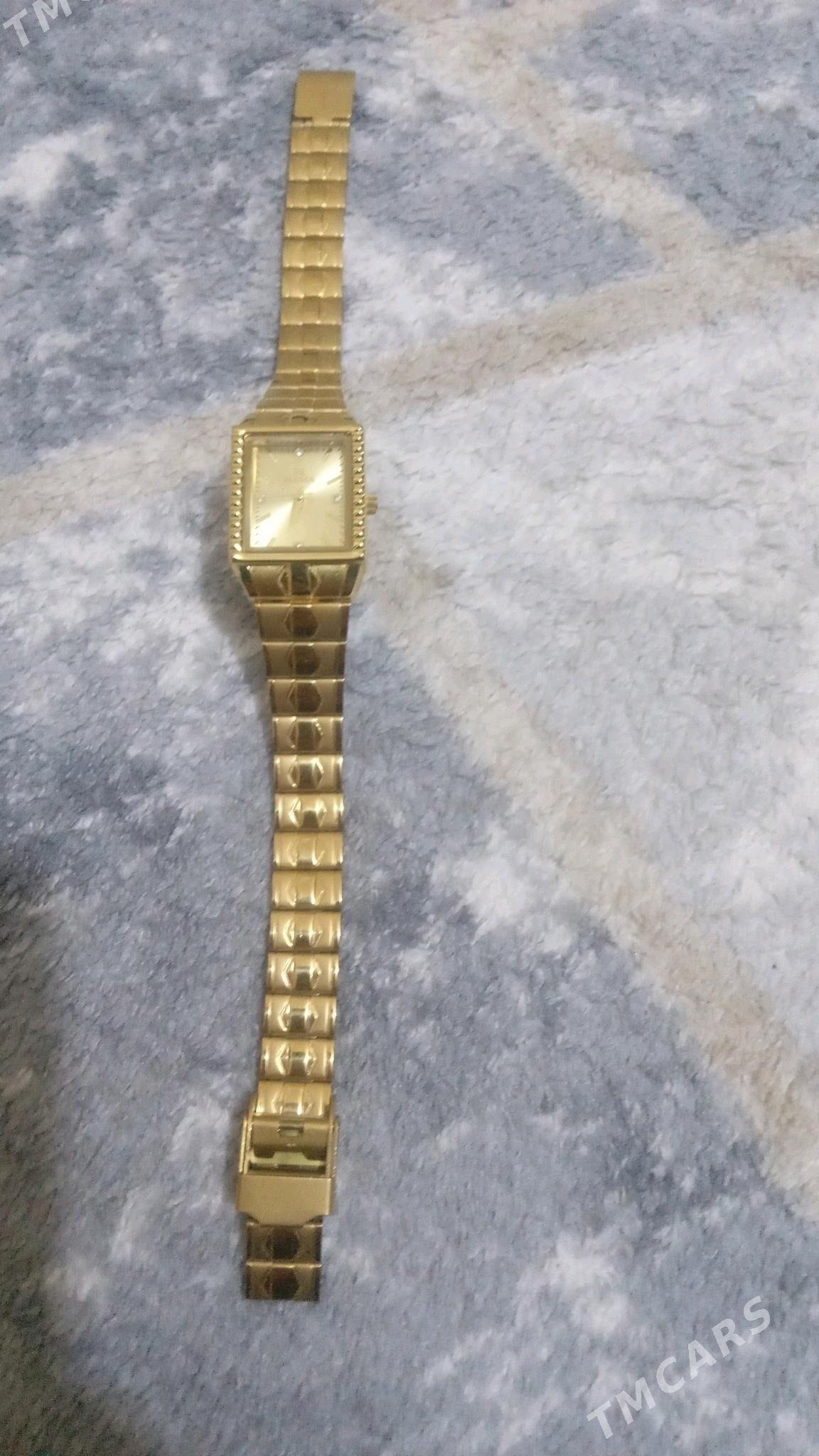 Ele dakylÿan źenskiÿ sagat - Balkanabat - img 2