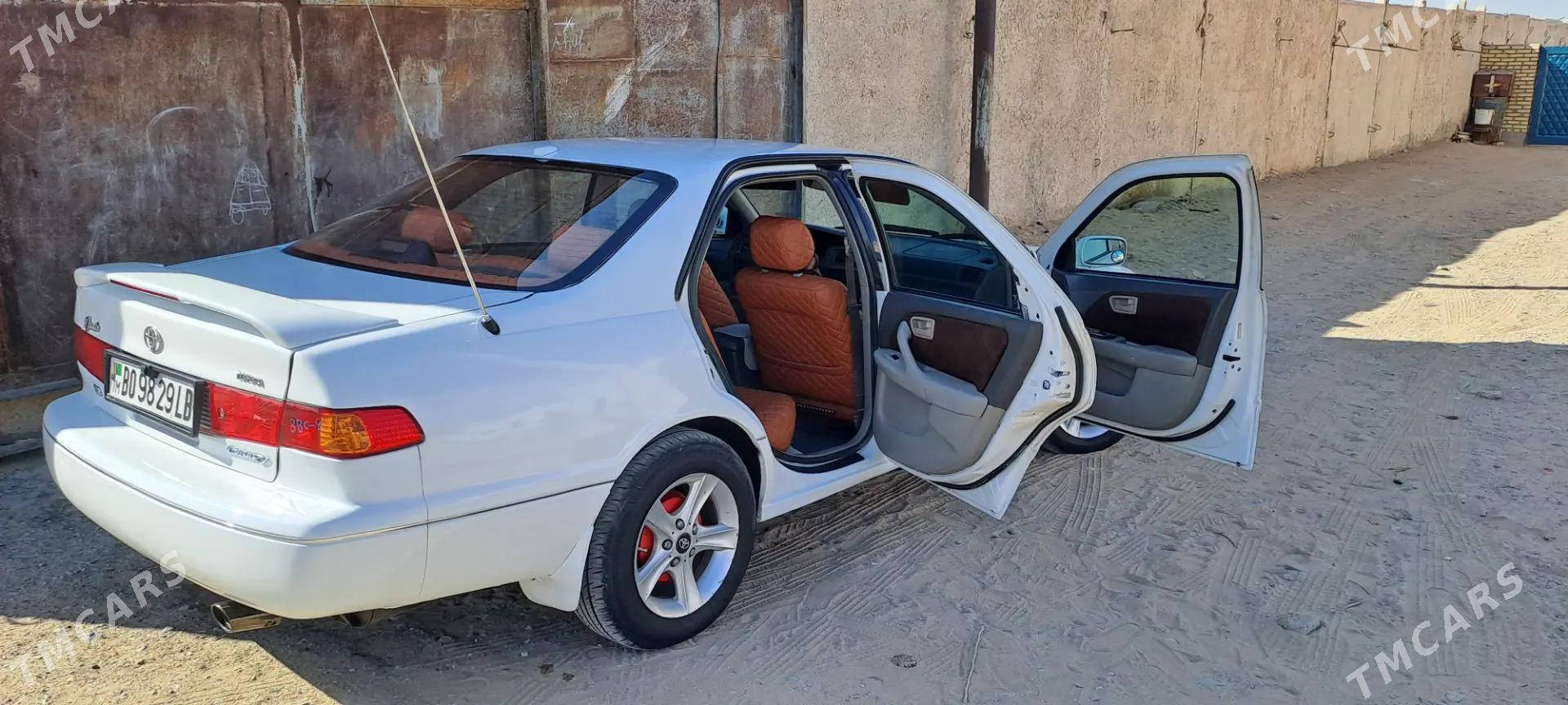 Toyota Camry 1998 - 150 000 TMT - Дарганата - img 10