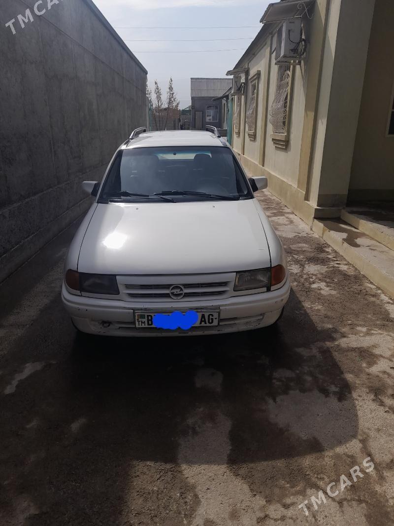 Opel Astra 1994 - 38 000 TMT - Гёкдже - img 3