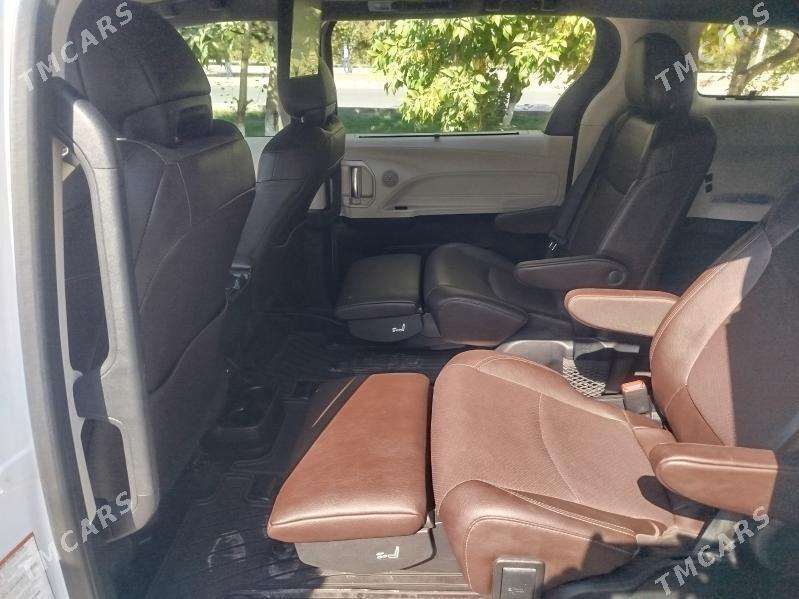 Toyota Sienna 2023 - 800 000 TMT - Туркменабат - img 9