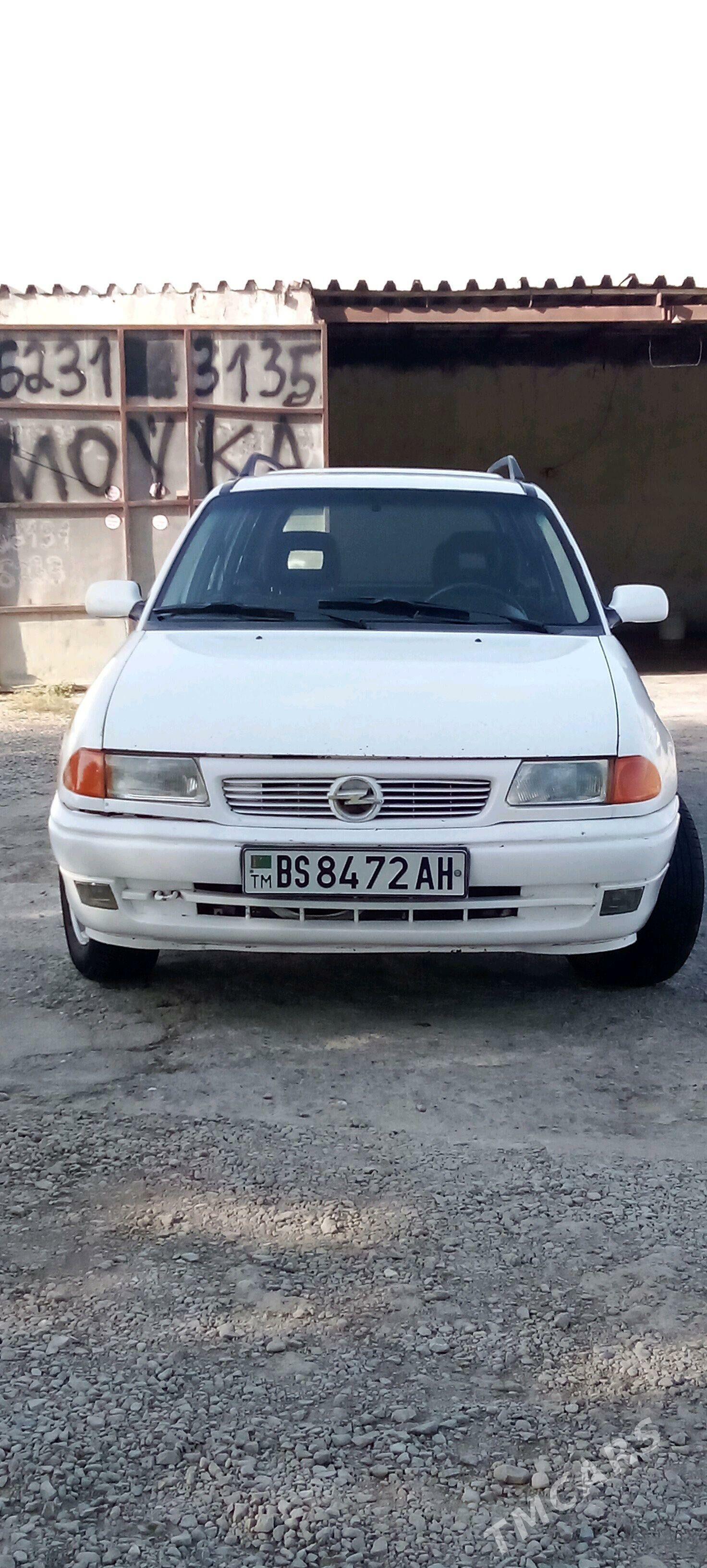 Opel Astra 1996 - 45 000 TMT - Bäherden - img 1