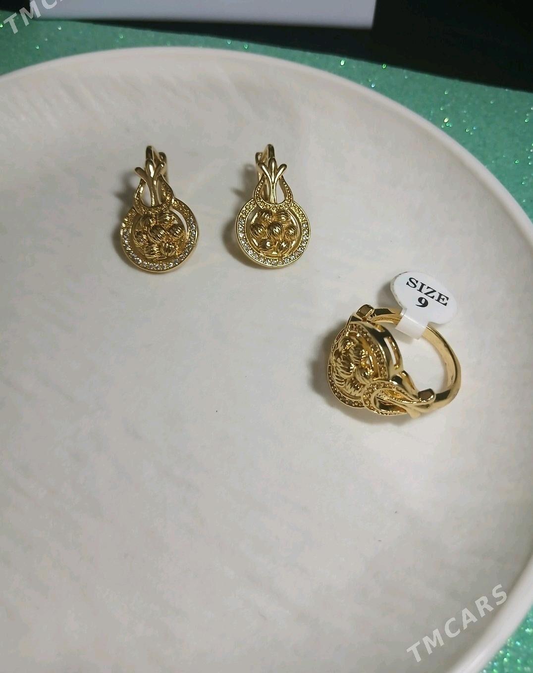 Komplekt - Туркменабат - img 1