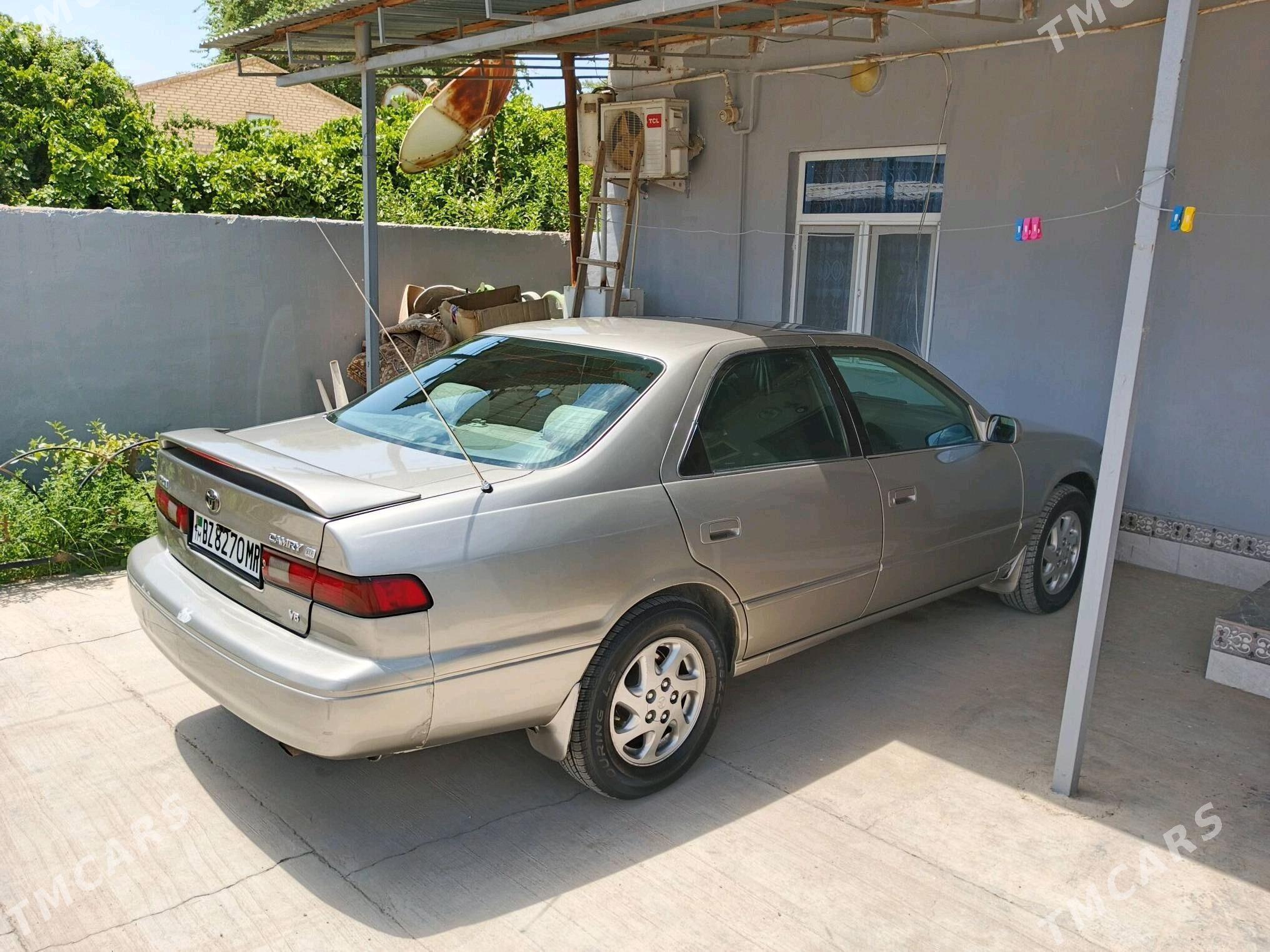 Toyota Camry 1998 - 140 000 TMT - Байрамали - img 5