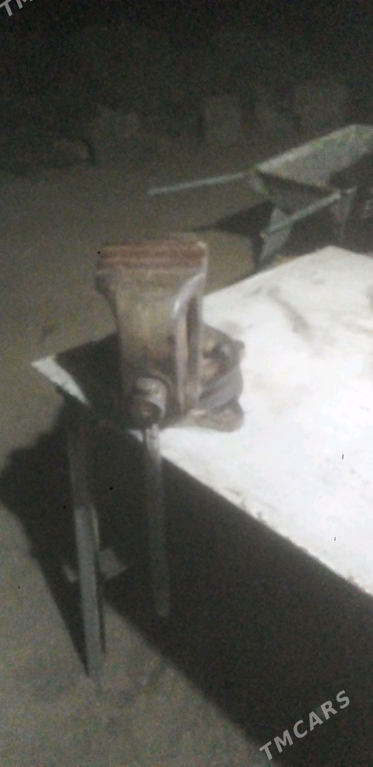 Тиски. - Türkmenabat - img 5