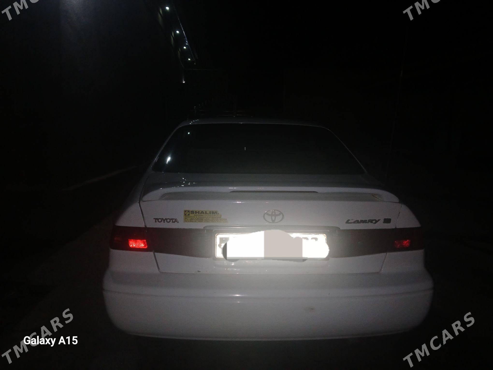 Toyota Camry 2000 - 140 000 TMT - Кёнеургенч - img 4