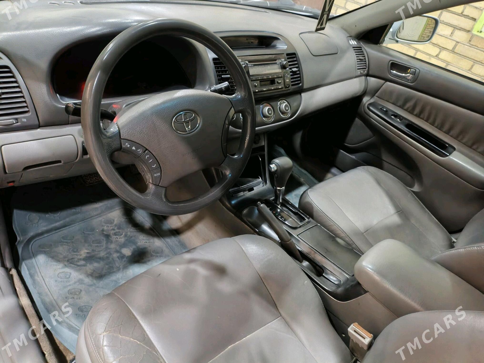 Toyota Camry 2005 - 160 000 TMT - Kerki - img 10