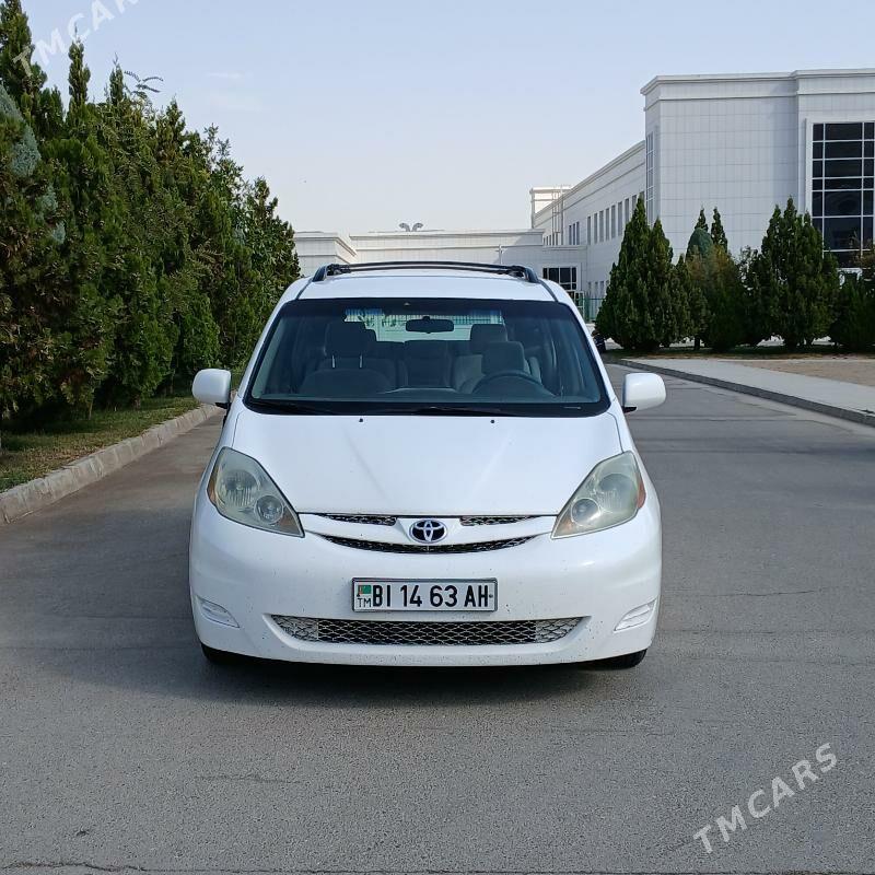 Toyota Sienna 2006 - 207 000 TMT - Гёкдепе - img 4