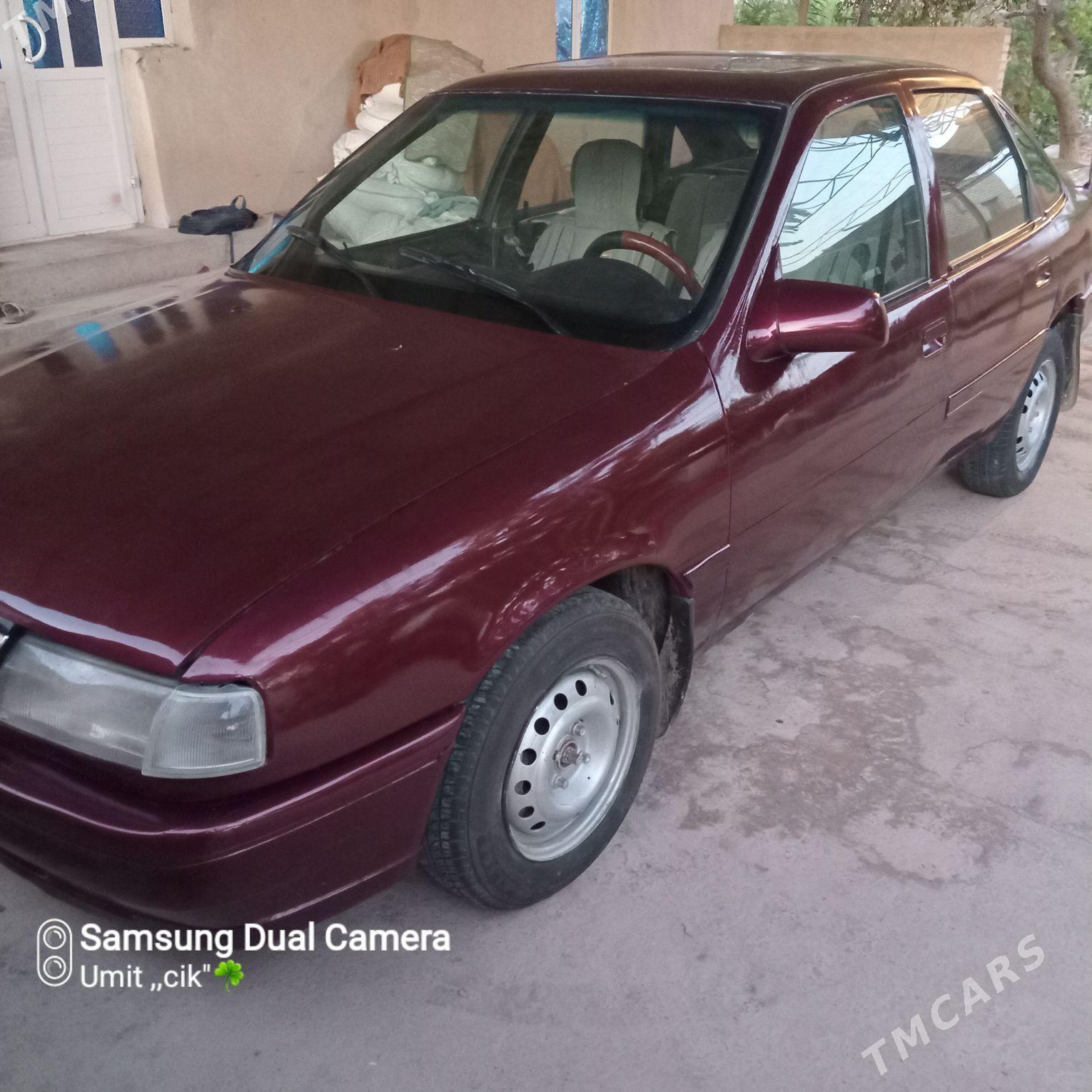 Opel Vectra 1992 - 35 000 TMT - Farap - img 2