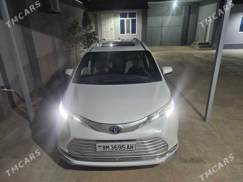 Toyota Sienna 2022 - 700 000 TMT - Ак-Бугдайский этрап - img 6