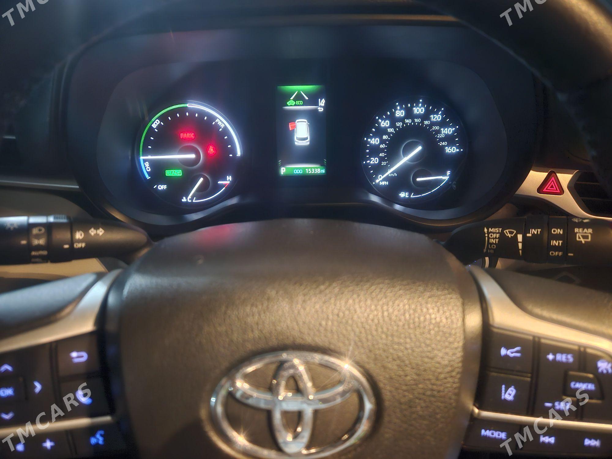 Toyota Sienna 2022 - 700 000 TMT - Ак-Бугдайский этрап - img 7