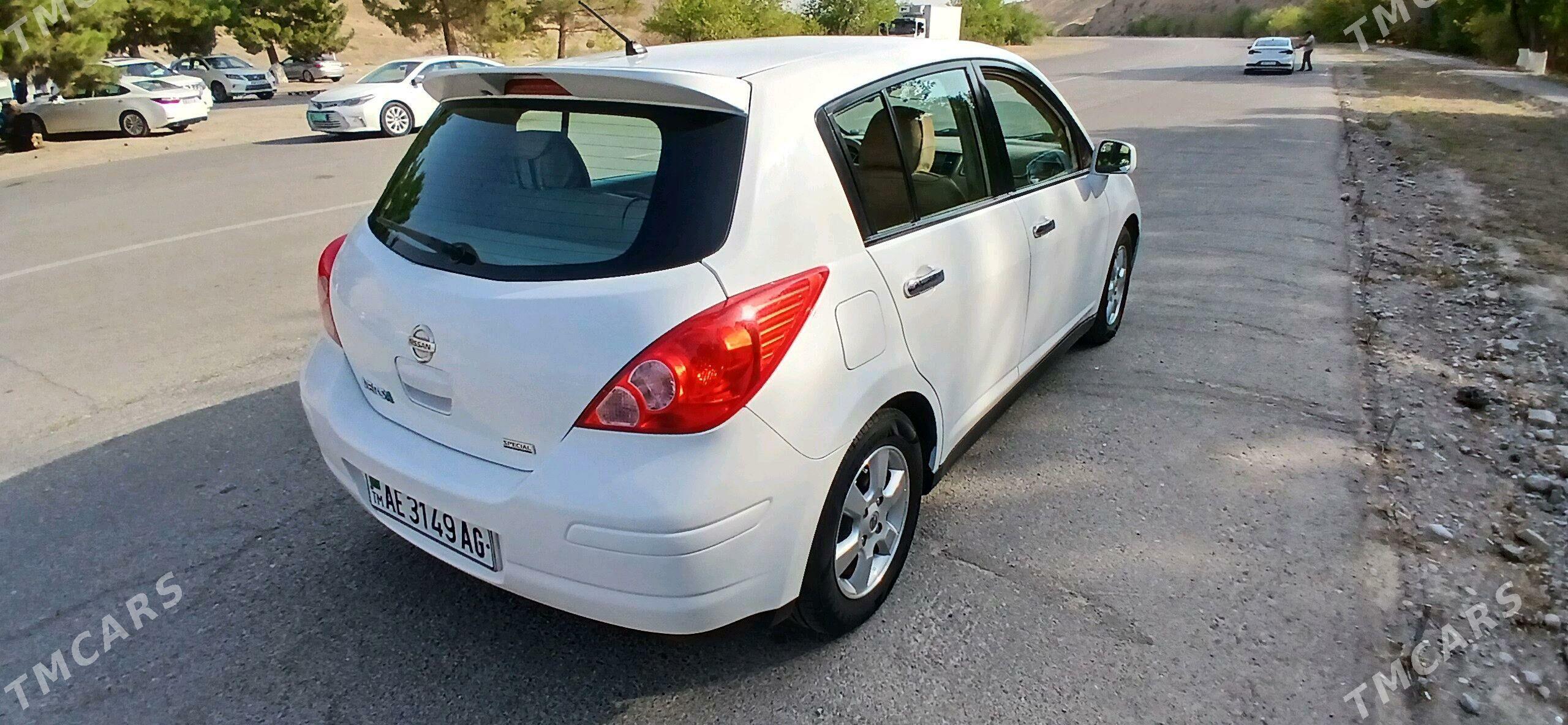 Nissan Versa 2011 - 160 000 TMT - 30 mkr - img 2