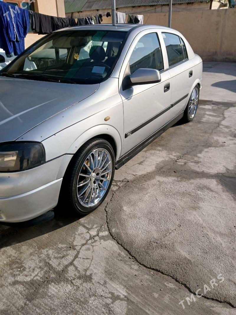 Opel Astra 2000 - 115 000 TMT - Änew - img 2