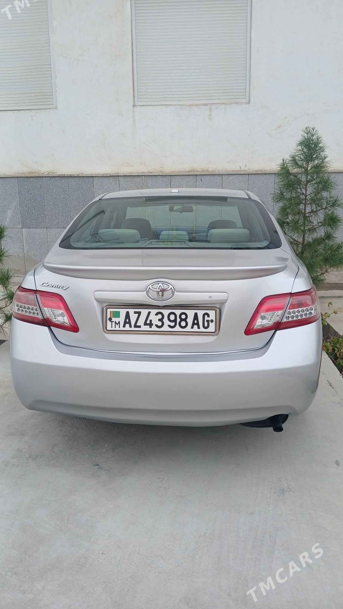 Toyota Camry 2010 - 200 000 TMT - Howdan "W" - img 3