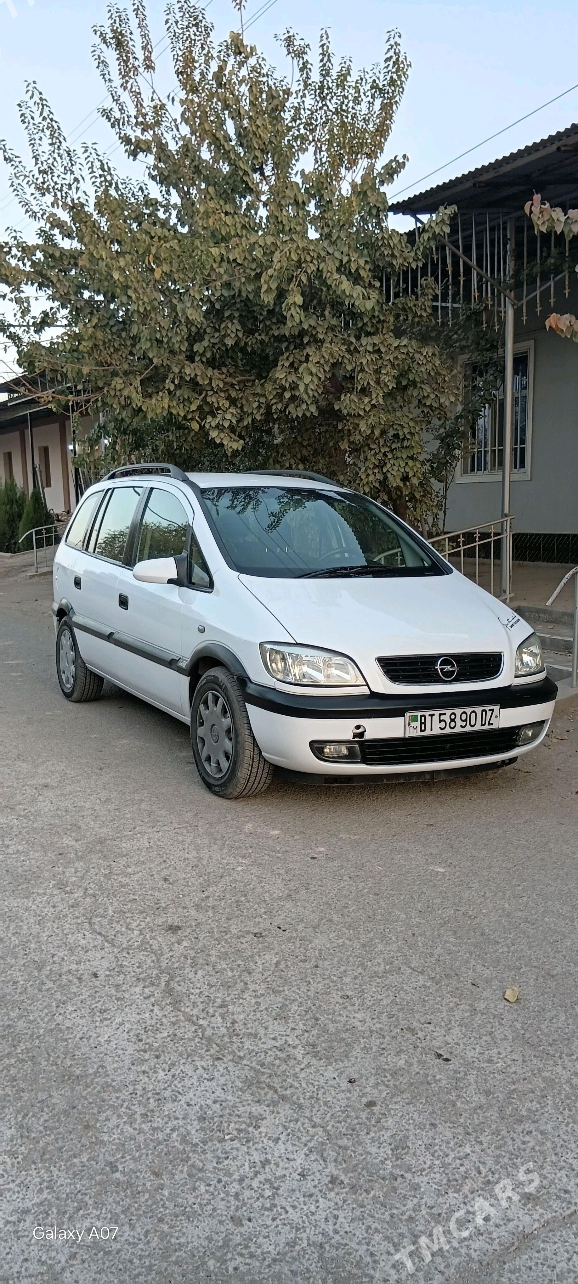 Opel Zafira 2003 - 85 000 TMT - Дашогуз - img 1