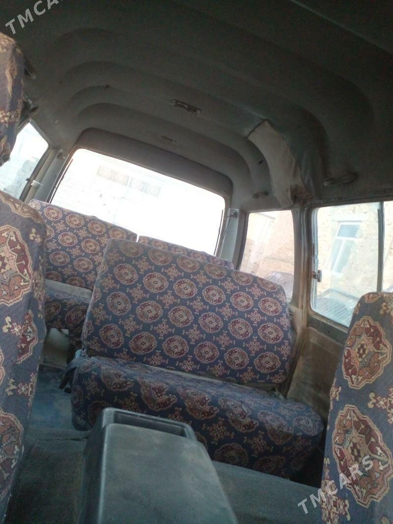Toyota Town Ace 1990 - 12 000 TMT - Магданлы - img 3