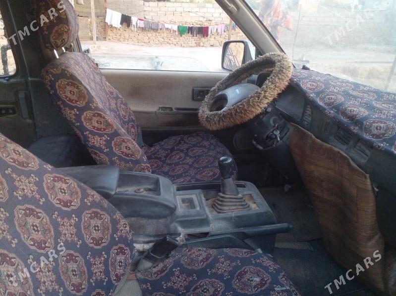 Toyota Town Ace 1990 - 12 000 TMT - Магданлы - img 2