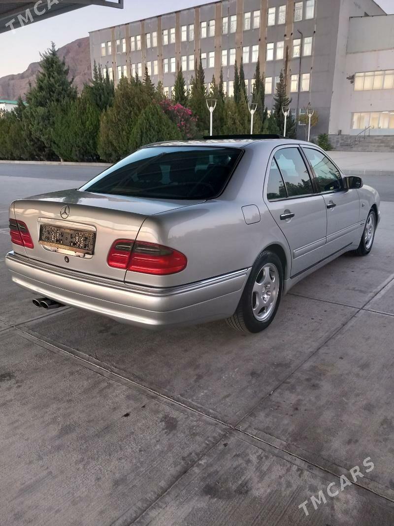 Mercedes-Benz E320 1999 - 132 000 TMT - Balkanabat - img 7