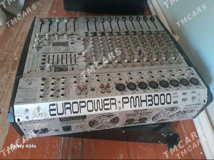 Pult 3000 - Boldumsaz - img 1